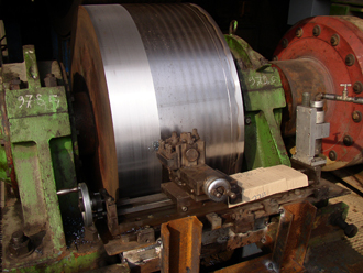 Machine d'usinage Novexa - Usinage � la meule et � l'outil