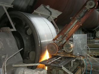 Machine d'usinage Novexa - Usinage � la meule et � l'outil